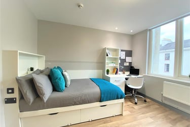 1 bed flat, College Square East, Holylands, Belfast, BT16DJ - Image 4